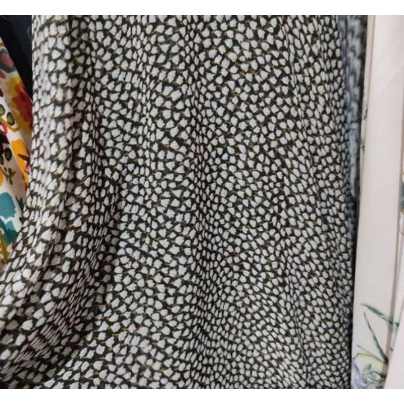 kain Ceruty Motif bunga kecil - kain motif dzc - bahan kain meteran