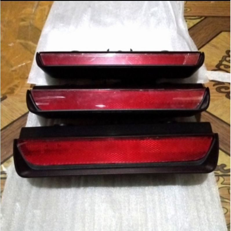 Lampu Spoiler Atas Bagasi Mobil Honda Jazz 2012-2013 Original