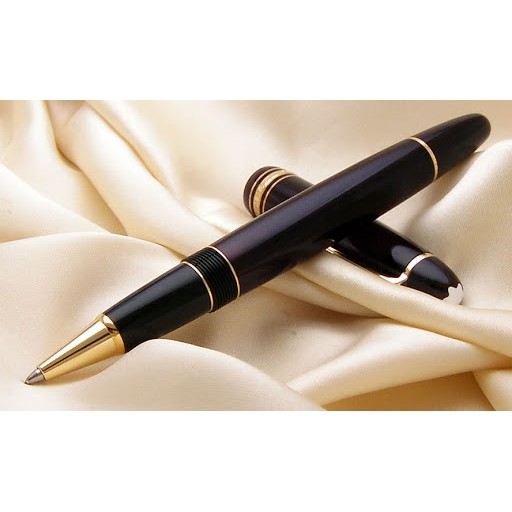 

Montblanc Miesterstuck Classique Le Grand Rollerball 162