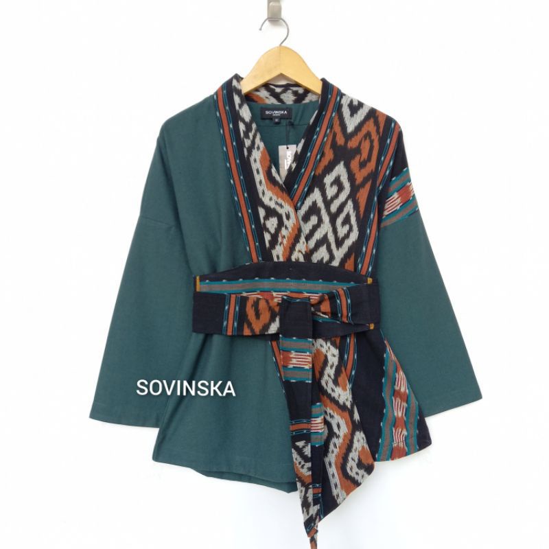 Atasan Tenun Kombinasi WP 231 Batik Atasan Wanita Baju Kerja wanita blus Blouse batik modern by Sovi