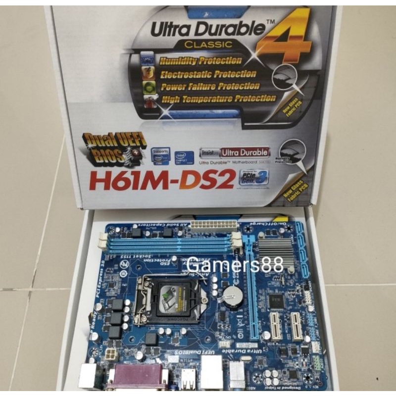 Motherboard Gigabyte H61M-Ds2 Mainboard Mobo LGA 1155