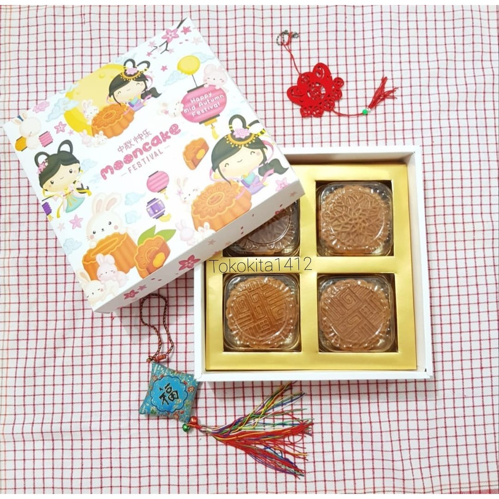 

Mooncake Kue Bulan Premium Homade Hardcover Halal