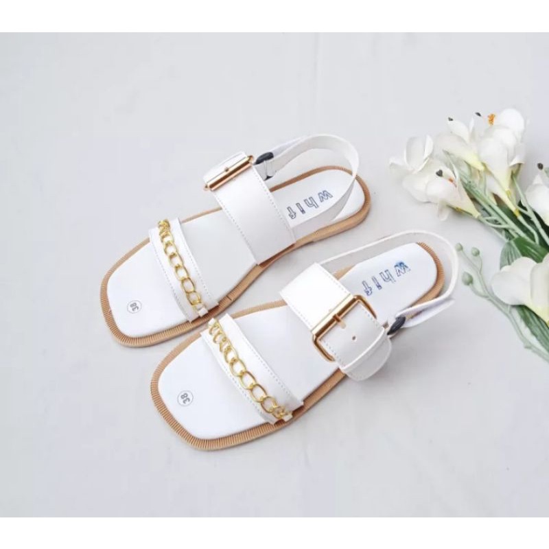 [ READY STOCK ] SANDAL FLAT WANITA BAN 2 TALI RANTAI PUTIH