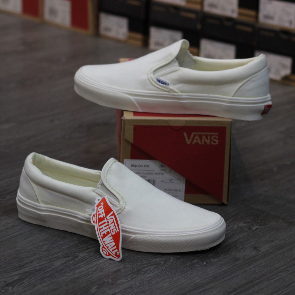 vans slip on total white