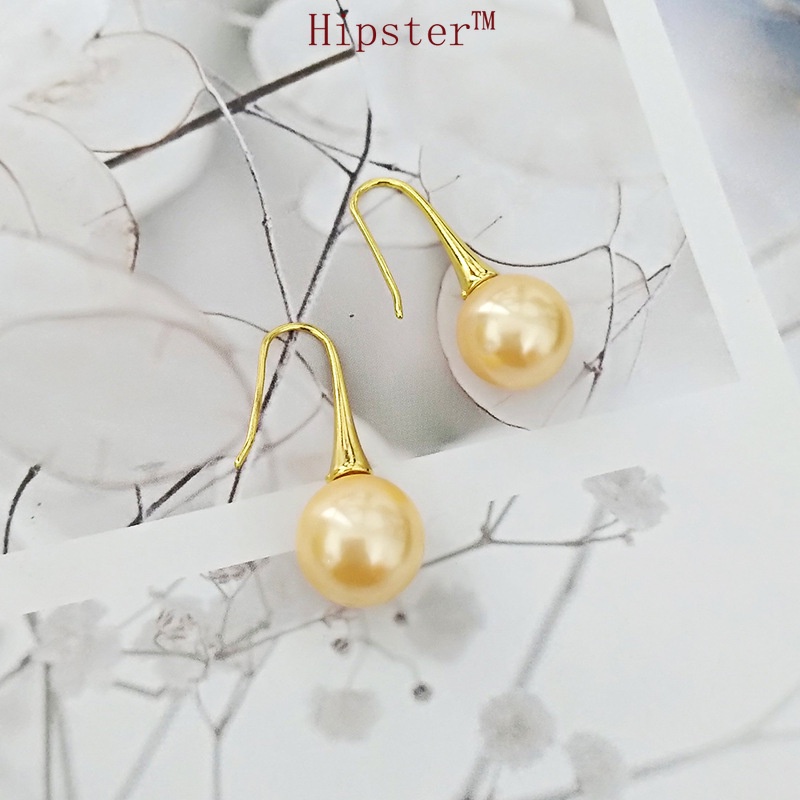 Light Luxury Exquisite Natural Golden Pearl Socialite Style Ear Hook