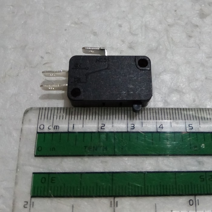 Mini Limit Switch Saklar Micro Miniature Tanpa Tuas