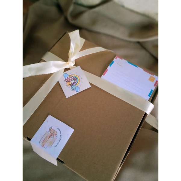 

kotak/box hampers kado