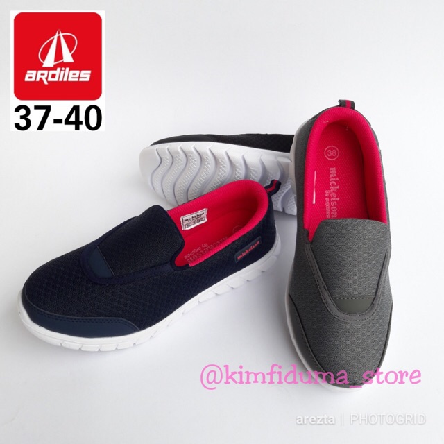 Sepatu slip on wanita mickelson Livvi  Shopee Indonesia