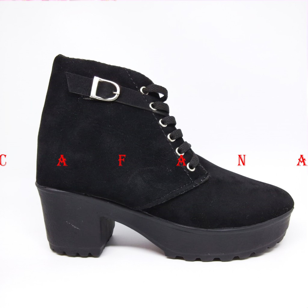 BEST SELLER Sepatu Boots  Wanita SBO99