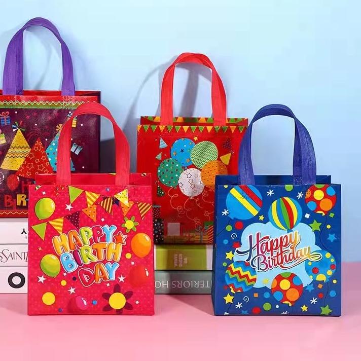 

Terbaik! HAPPY TIME GOODIE BAG DX23 1 LUSIN WARNA RANDOM ANEKA GAMBAR KARAKTER LUCU ULANG TAHUN HAPPY BIRTHDAY TAS KARUNG PLASTIK SOUVENIR