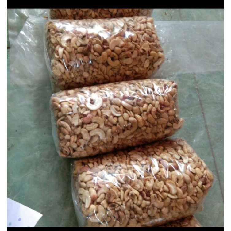 

kacang mede patahan mateng 1 kg termurah