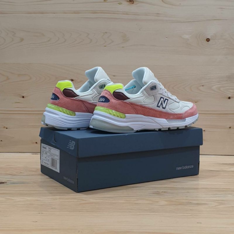 new balance 992 pink