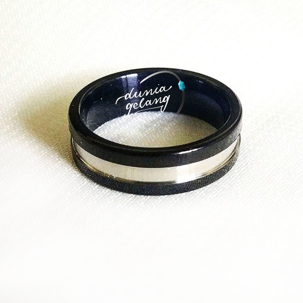 CINCIN TITANIUM HITAM PUTIH / ANTI KARAT ANTI LUNTUR / CINCIN PRIA WANITA ANAK / DUNIAGELANG.ID