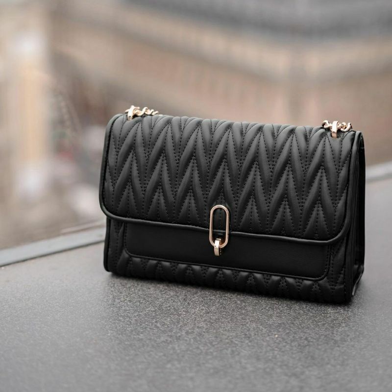 Titipan amour bag black by hey local id