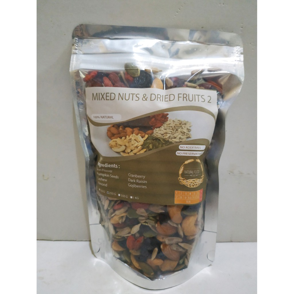 

Mixed Nuts and Dried Fruits 2 - 250 gr