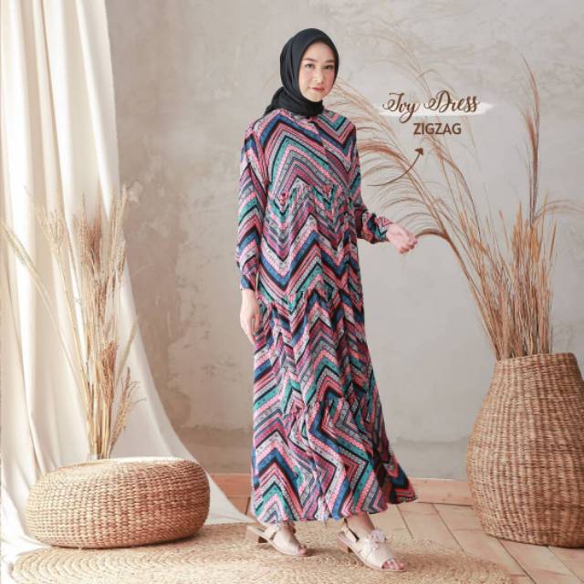 Ivy dress zigzag by nuna