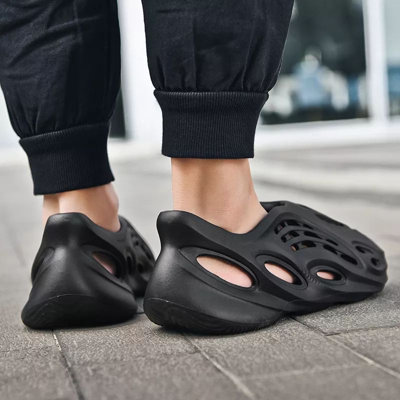 Sepatu Pria Wanita Dewasa Eva Model Yeezy Foam Runner / Sandal Sepatu Casual Ringan Unisex