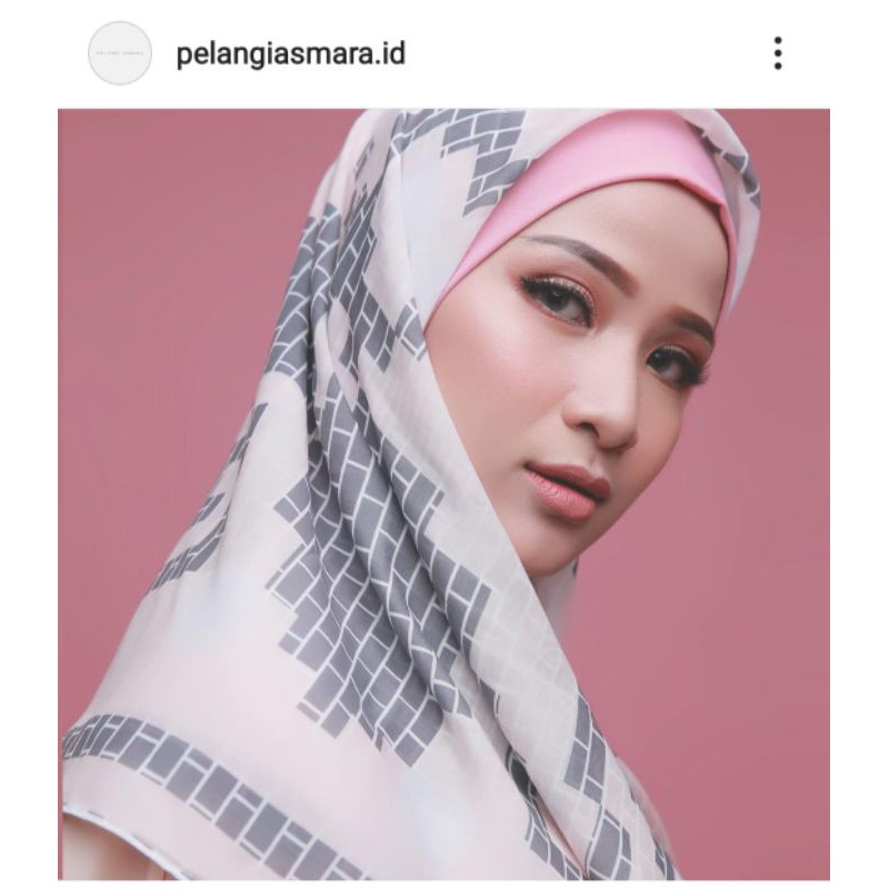 preloved scarf pelangi asmara