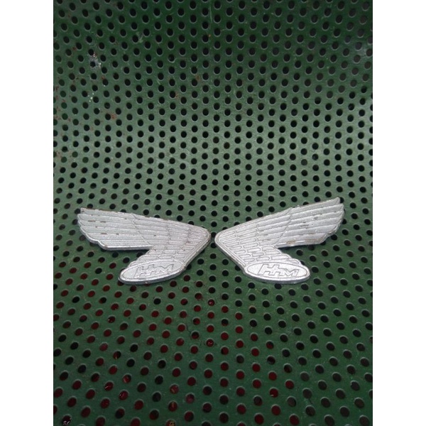 emblem sayap tangki honda s90z honda cb 100 k2 ori
