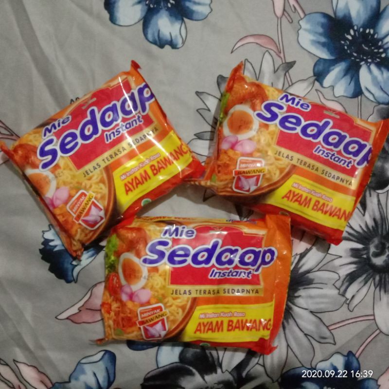 

Mie Sedap Ayam Bawang