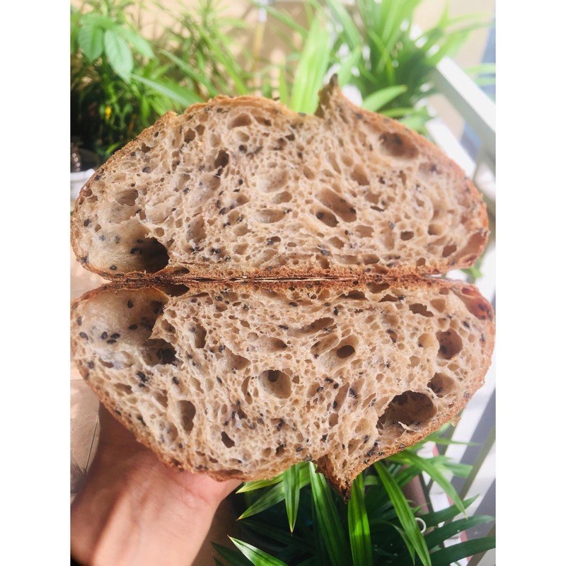 

Sourdough 50% Whole Wheat Black Sesame Country Bread