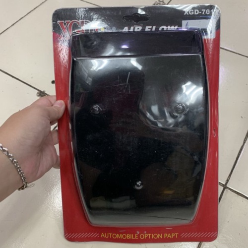 AIR FLOW KAP MESIN MOBIL MODEL KECIL HITAM. AIR SCOOP KECIL HITAM