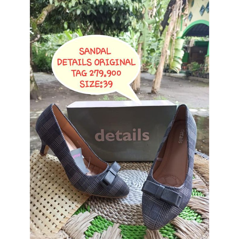Sepatu Details Wanita Hag