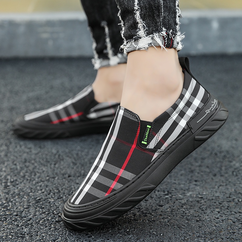Toread Sepatu Slip On Motif Kotak Kotak Sneakers Casual Trendy MC117