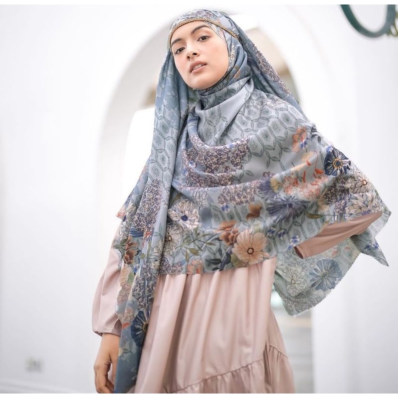 Sandhya scarf by hl premium scarf heavenlights (Baby blue)