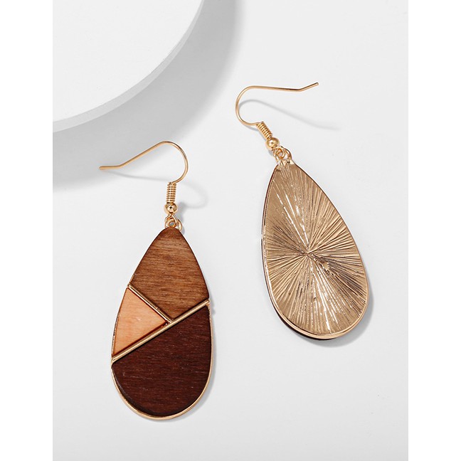 LRC Anting Gantung Fashion Brown Geometric Wood Stitching K18750