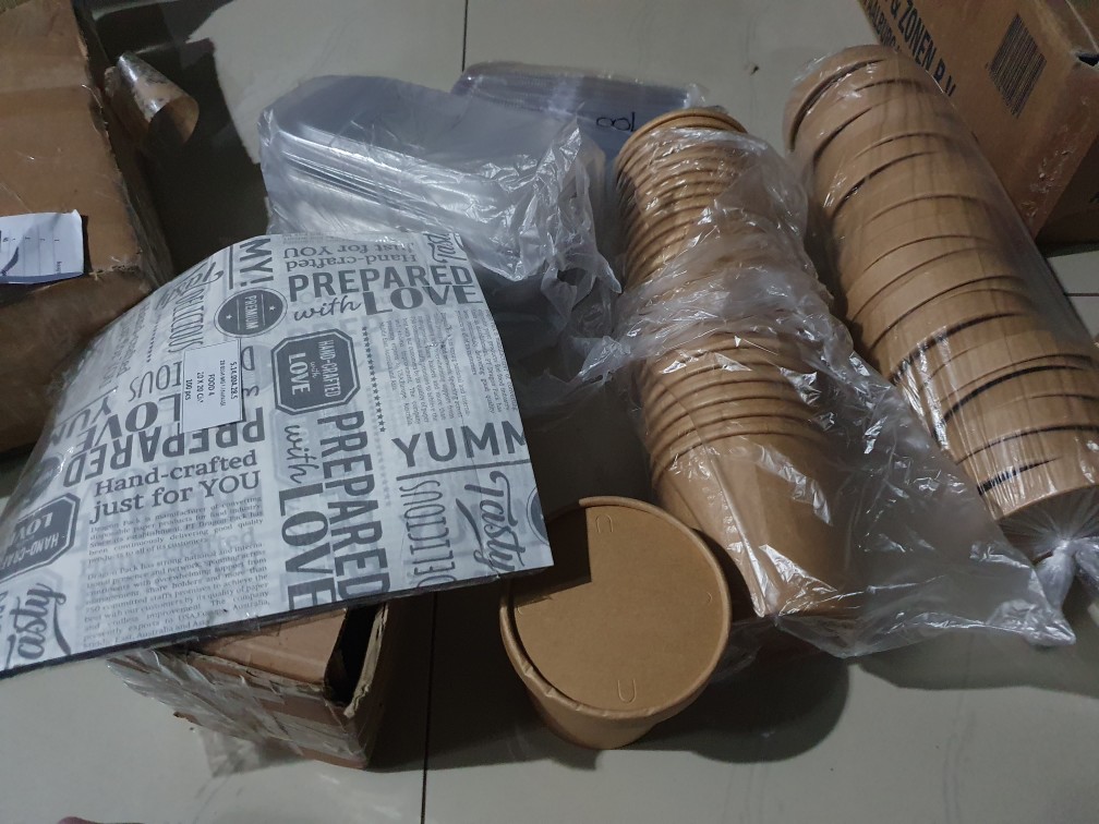 Pisau Plastik / Pisau Makan Plastik Bening @100 Pcs