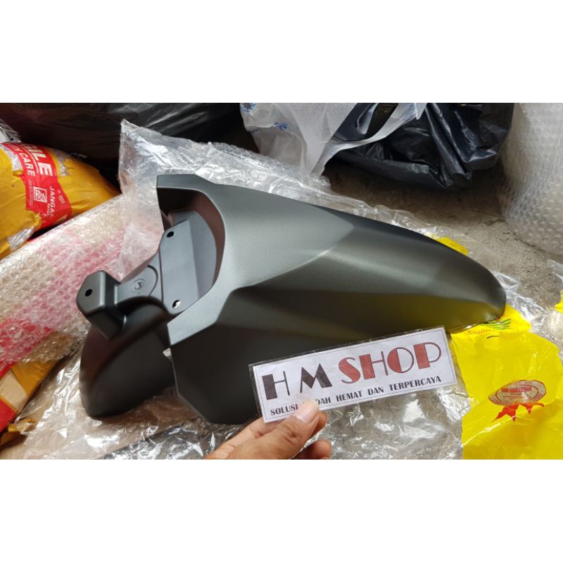 spakbor depan Vario 150 hitam doff 2015 - 2017