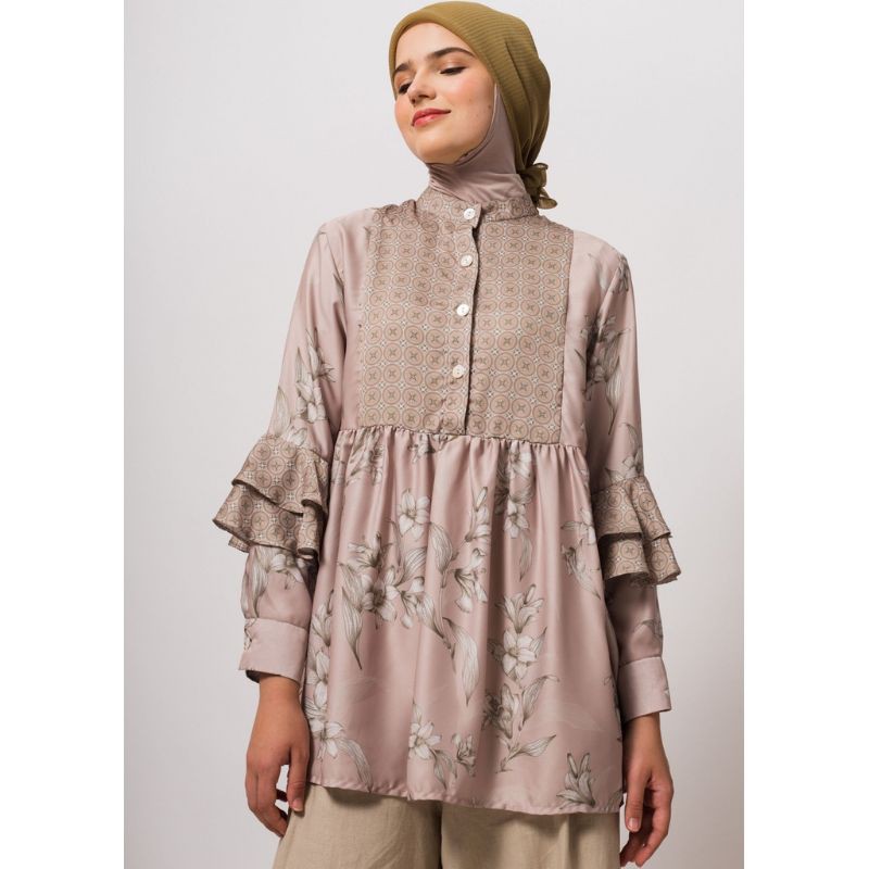 New Aleza Top Beige by Aleza Label