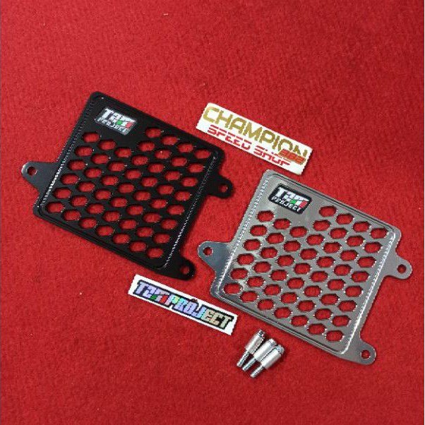 Cover Radiator TZM Project Hexagon Miring Honda New Vario 125 Vario 150 PCX 150 Lokal ADV 150