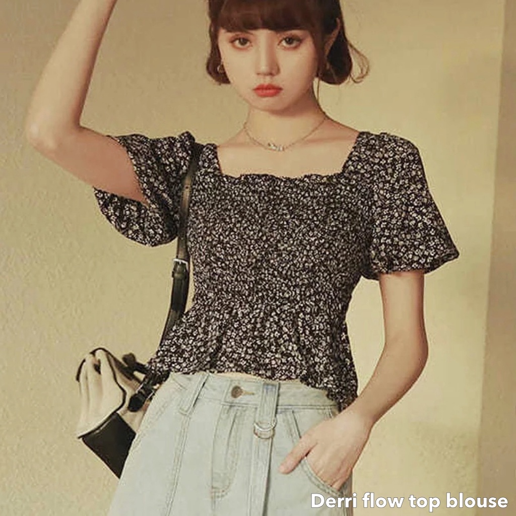 Derri flow top blouse -Thejanclothes