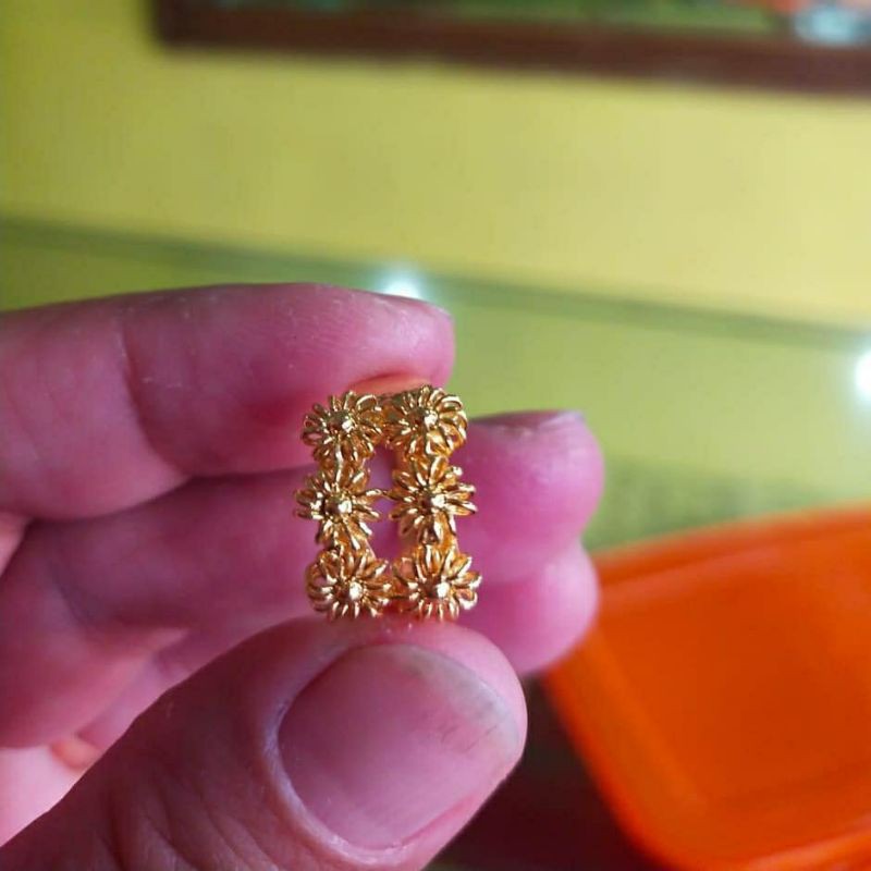 Cin cin Kadar 99 9 24 Karat Berat 5 gram Shopee Cin cin Kadar 99 9 24 Karat Berat 5 gram Shopee