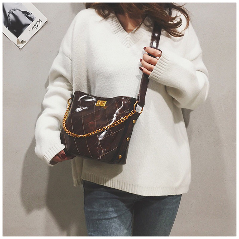 More584 Tas Selempang Kasual Wanita Olivia Woman Slingbag PU Import / slempang remaja