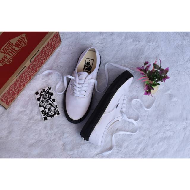 Sepatu Vans authentic White Black 100% Vans Premium