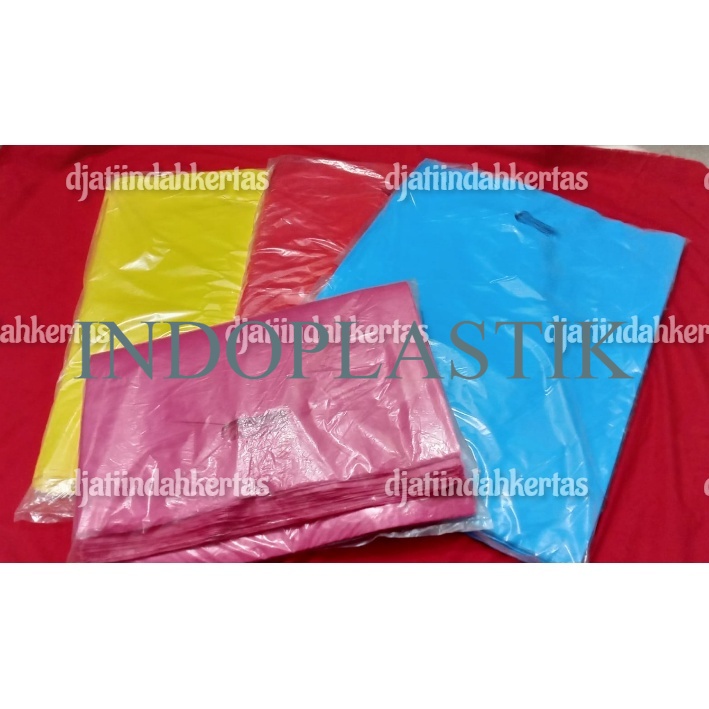 

Plastik happy bag ukuran (30 x40) isi 100 lembar