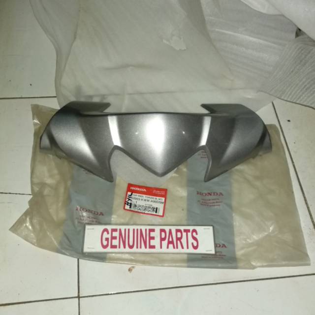 Visor Cover Batok Depan Revo 110 Absolute Silver 53203-KWW-A00DSM Orginal Ahm