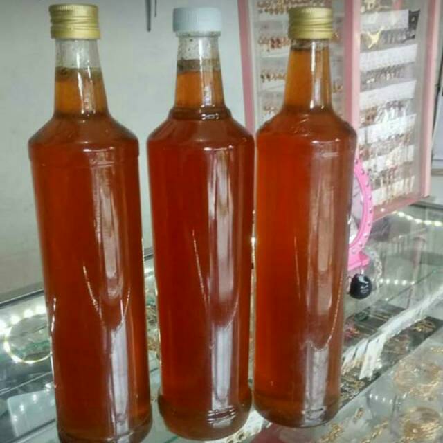 

Madu asli, langsung diambil dari peternak.