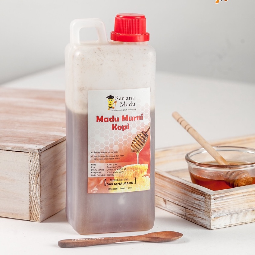 

Madu Murni Nektar Kopi 1 Kg Sarjana Madu - Madu Murni 100% Asli Sarjana Madu