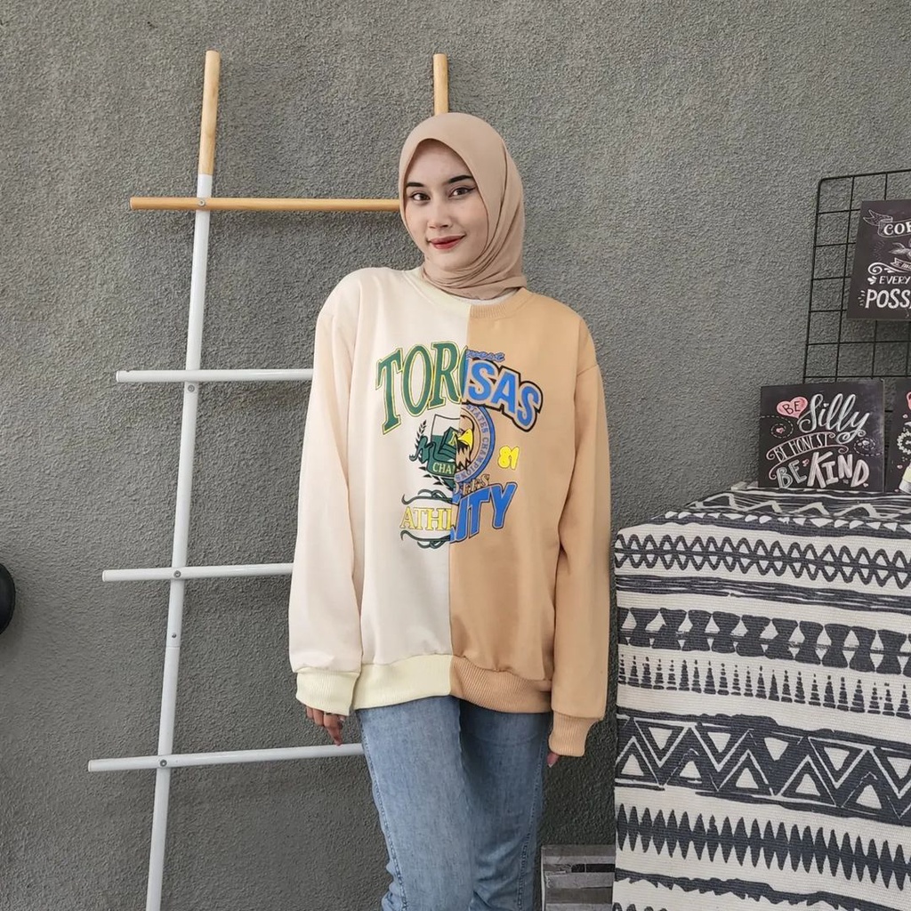 TOROSAS COMBIE Sweater Crewneck Oblong Oversize | Outerwear Wanita Bahan Fleece Tebal Kekinian Korean Style