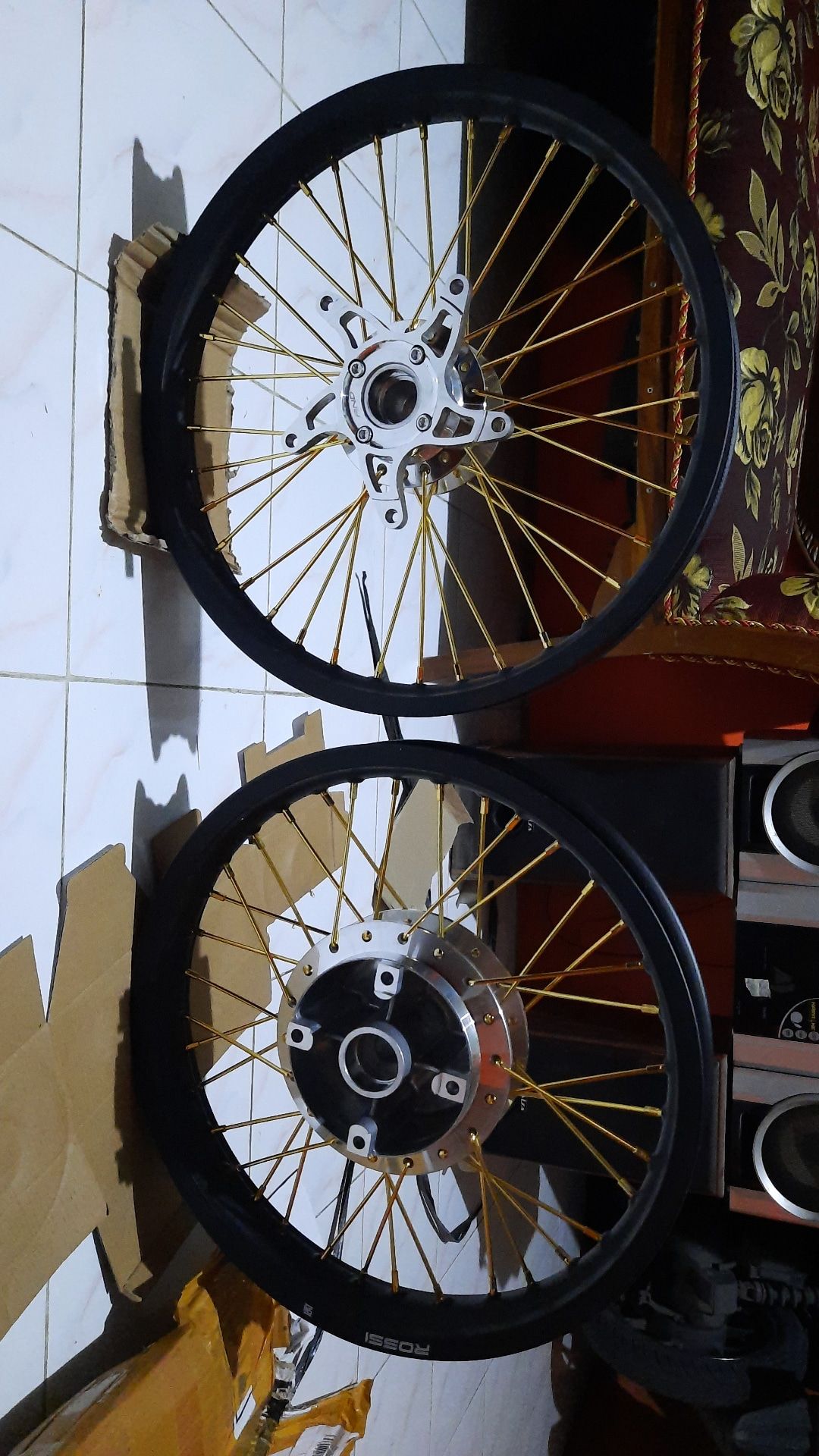 Sepaket Velg Set Rossi 160 185 Ring 17 Tromol Megapro Primus New Megapro Cb150r Cbr150r Tiger Revo Shopee Indonesia