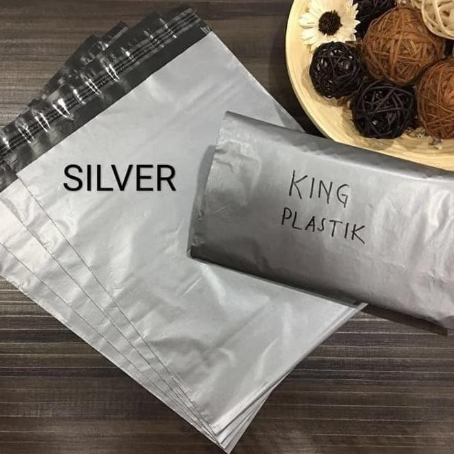 

Polymailer Kantong Paket 28X40Cm (100Pcs) Barang Best Seller