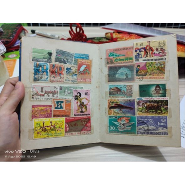 Album Filateli Prangko Indonesai - Album Perangko