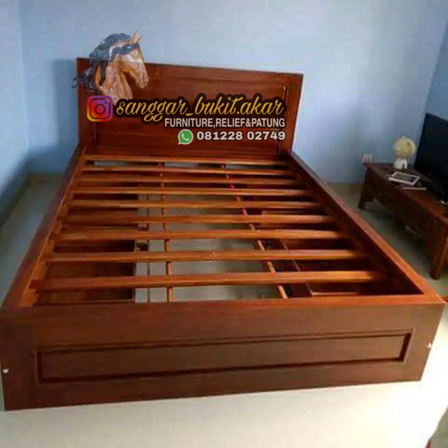 Dipan Minimalis Kayu Jati