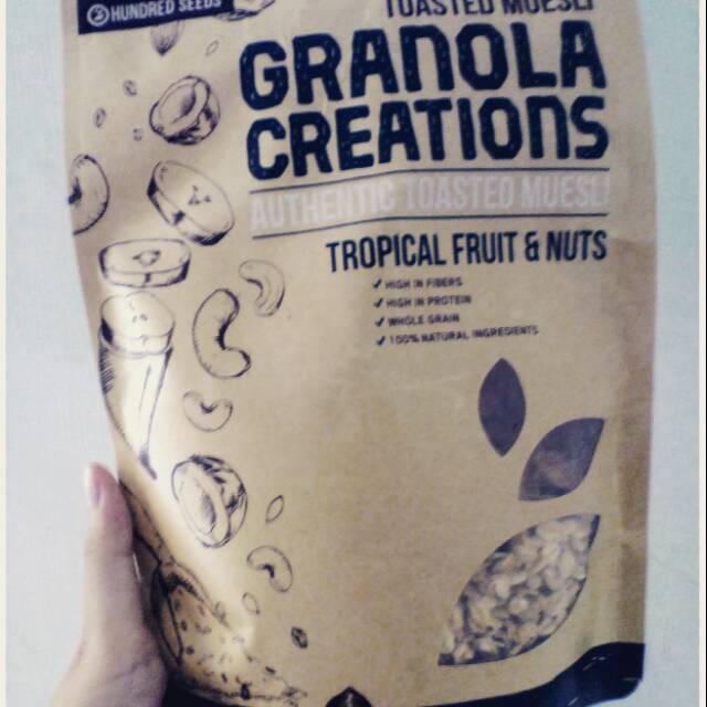 

Granola Creation ( Tropical Fruit & Nuts )