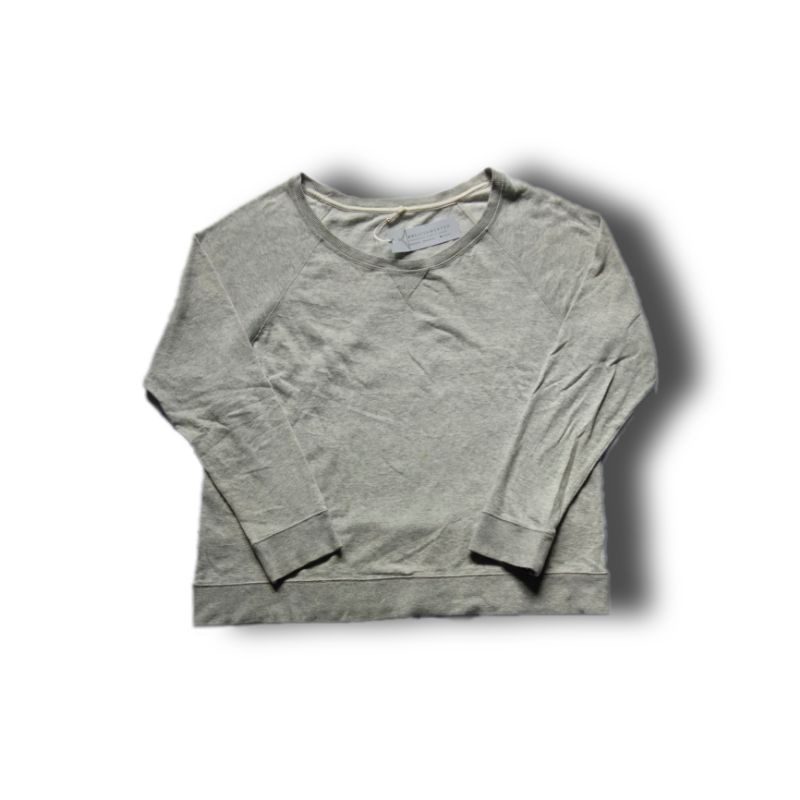 Crewneck basic Uniqlo / Crewneck pria dan wanita