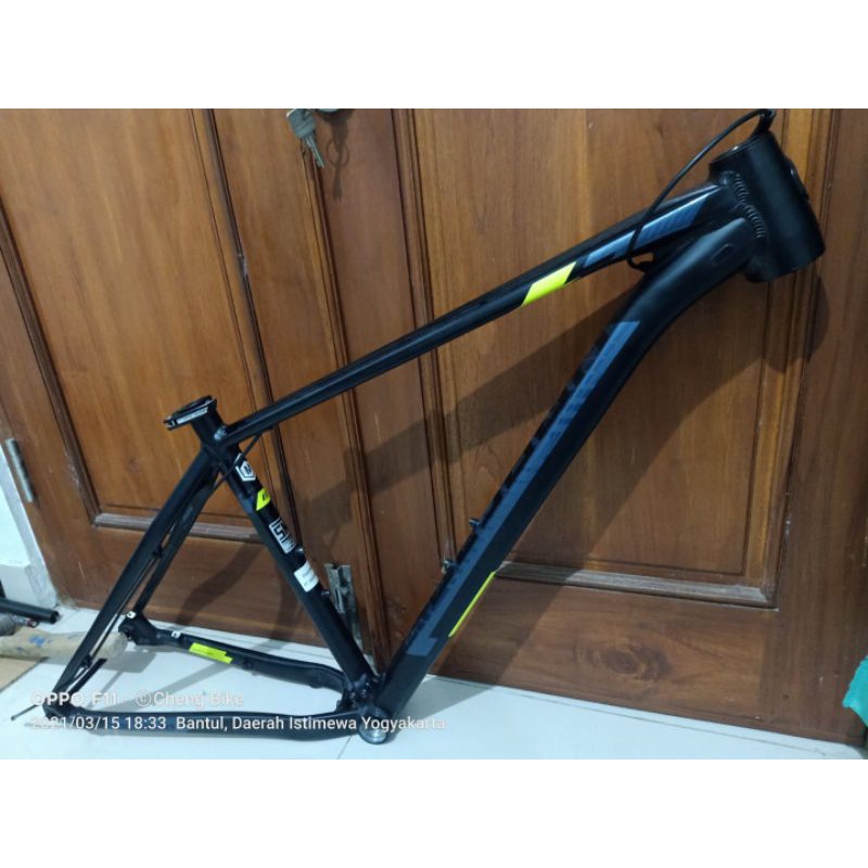 frame polygon xtrada 8